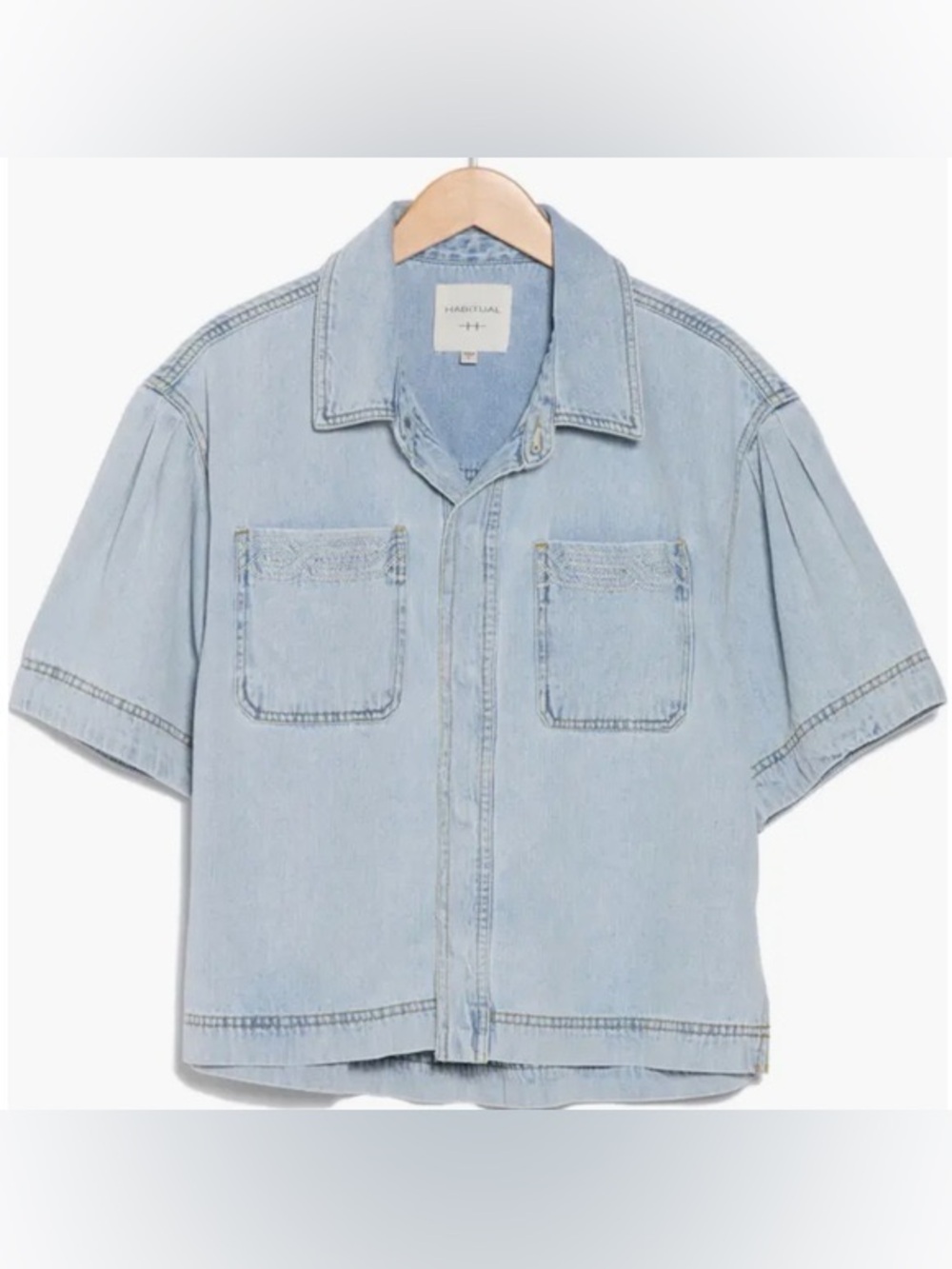 NWT Habitual Blue Denim Chambray Blouse sz S